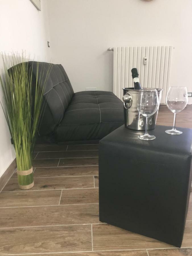Guest House For You Modena Buitenkant foto