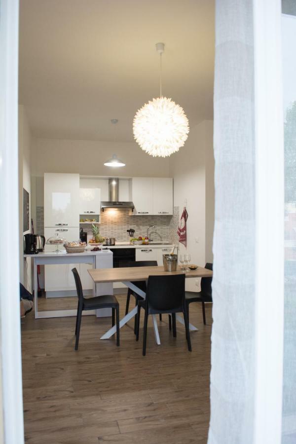 Guest House For You Modena Buitenkant foto